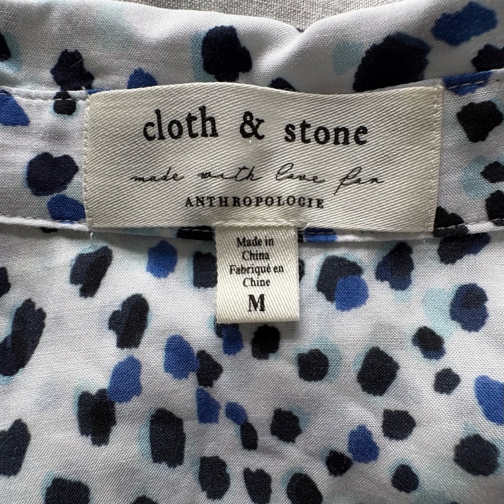 Anthropologie cloth & stone Button Up Boho Top Blue and Black Dots. Medium. Cool - Picture 3 of 10